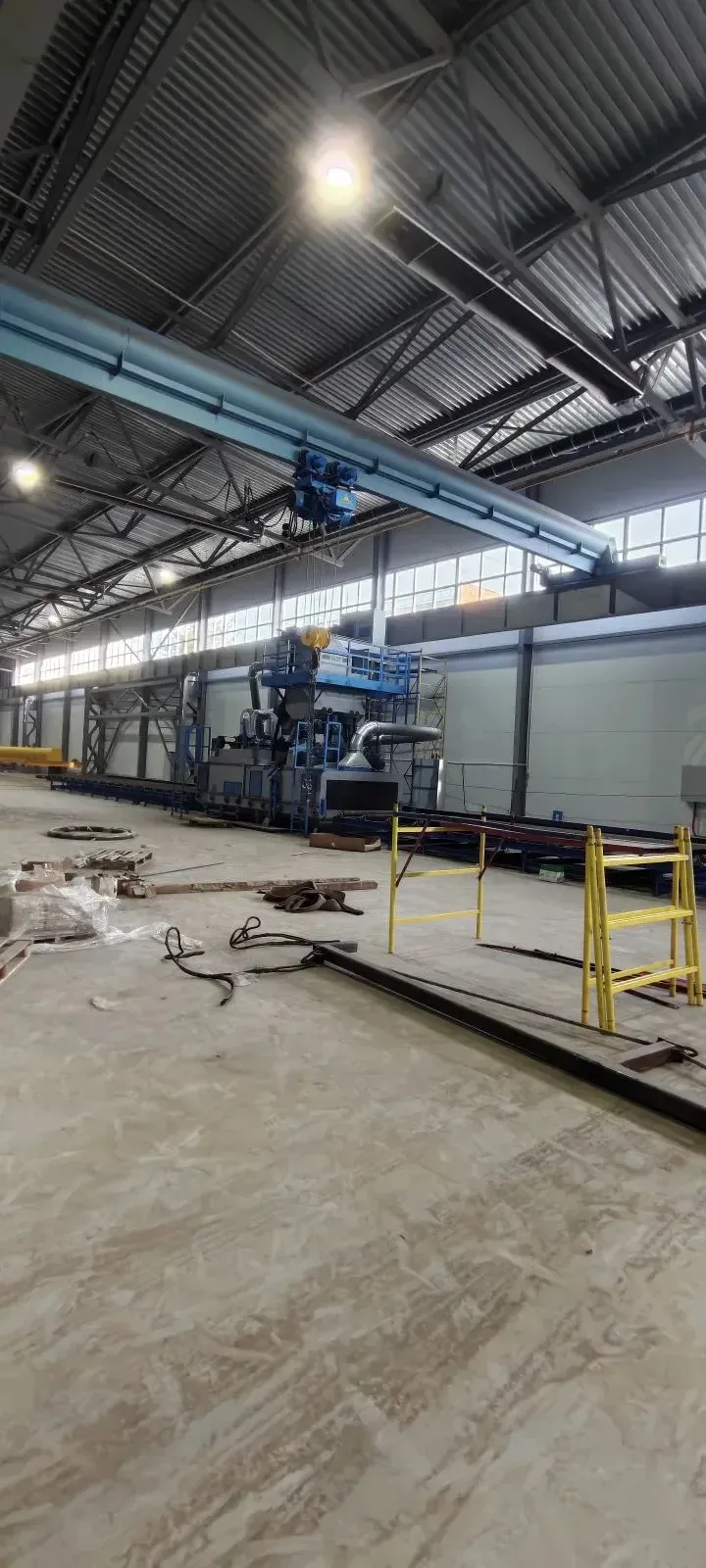 Закончили монтаж дробеметной установки для завода металлоконструкций